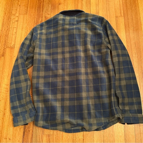 Quiksilver plaid fleece Flannel Shirt Size L (v) - Picture 3 of 12
